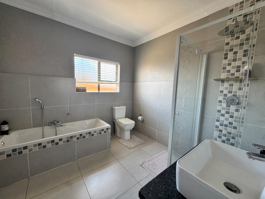 3 Bedroom Property for Sale in Hillcrest Northern Cape